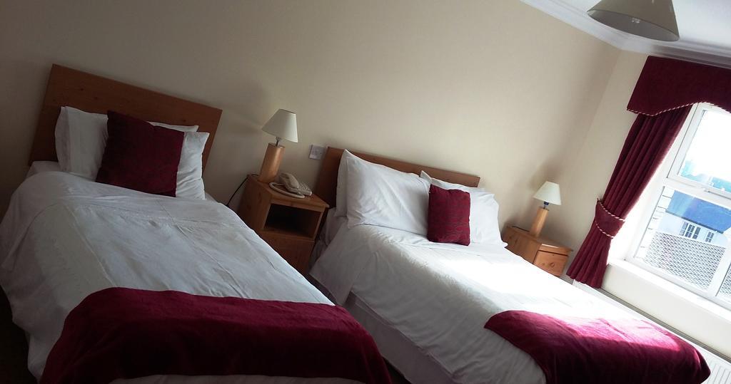 The Ballyliffin Strand Hotel 多尼戈尔 客房 照片