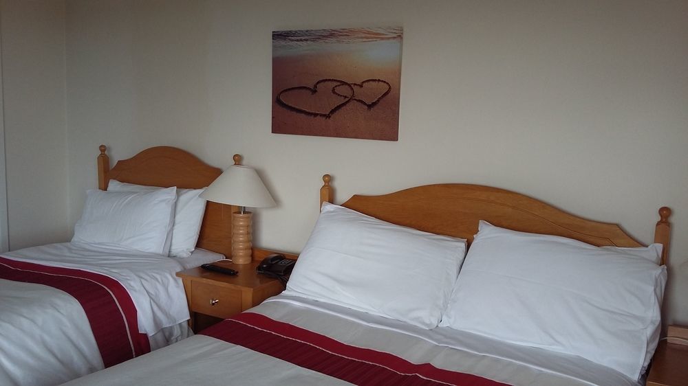 The Ballyliffin Strand Hotel 多尼戈尔 外观 照片